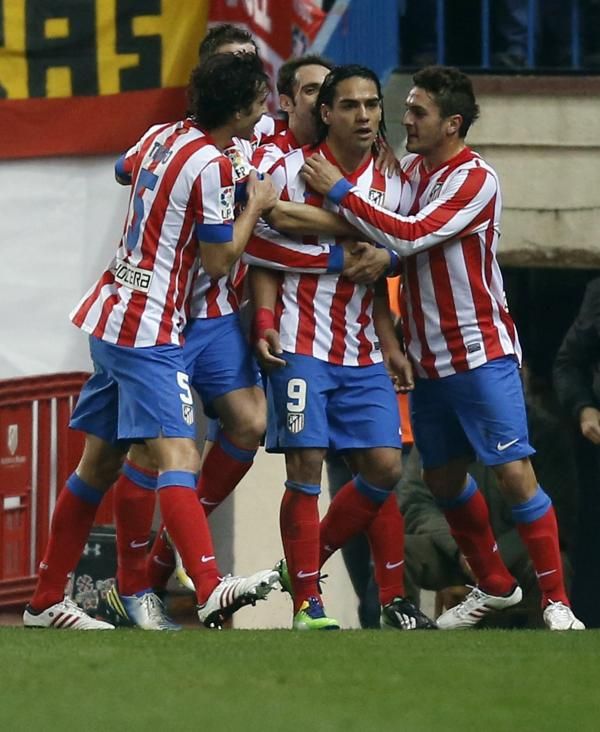 2012-11-25t183402z_1826584910_gm1e8bq073i01_rtrmadp_3_soccer-spain_reuters