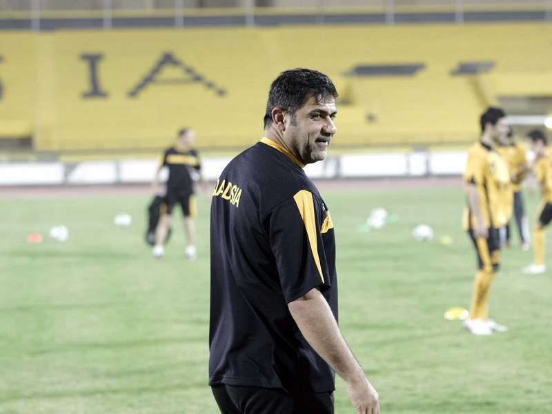 محمد إبراهيم عاد لتدريب فريقه السابق القادسية