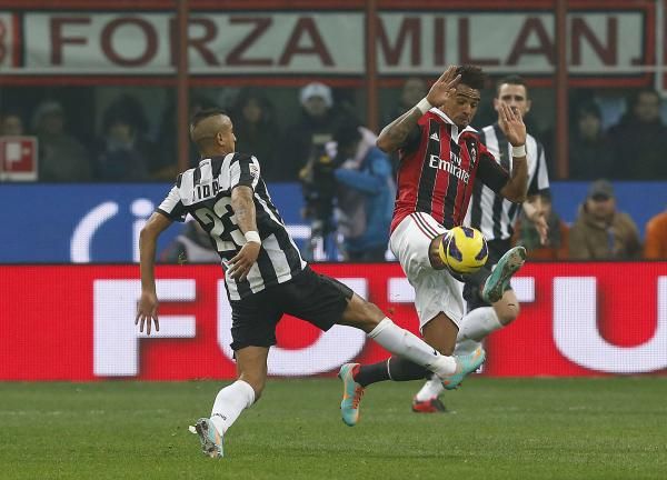 2012-11-25t201045z_1650553064_gm1e8bq0bkm01_rtrmadp_3_soccer-italy_reuters