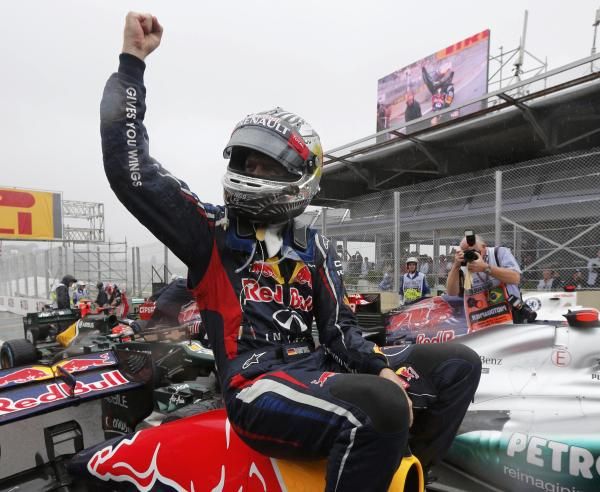 2012-11-25t181854z_1192073728_tb3e8bp1ev91z_rtrmadp_3_motor-racing-prix_reuters