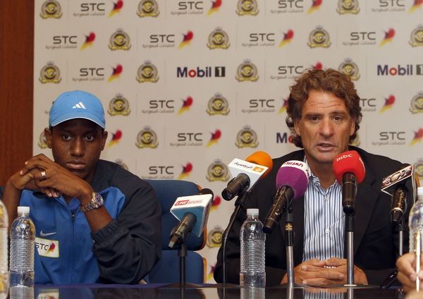 مدرب النصر في المؤتمر الصحفي - تصوير - أبو عبد الله 