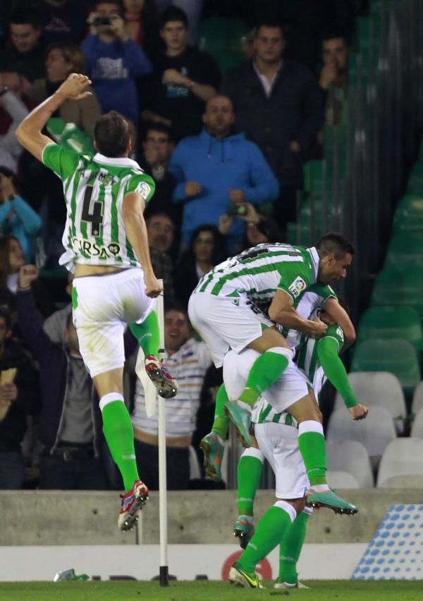 2012-11-24t234306z_471407756_gm1e8bp0l3k01_rtrmadp_3_soccer-spain_reuters