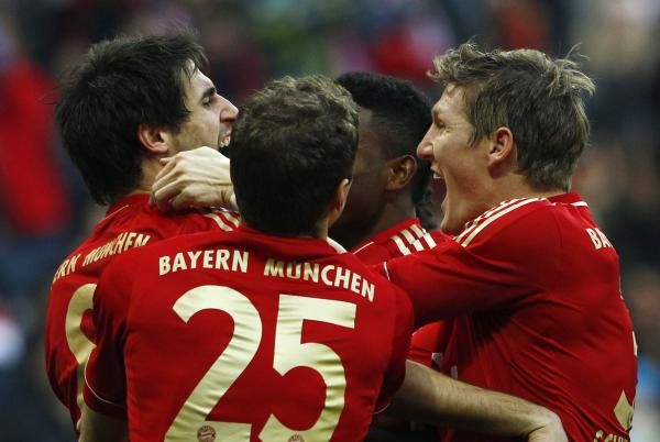 2012-11-24t144734z_1979806055_bm2e8bo17mf01_rtrmadp_3_soccer-germany_reuters