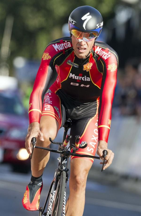 2012-09-19t153954z_1610419750_gm1e89j1tpu01_rtrmadp_3_cycling_reuters