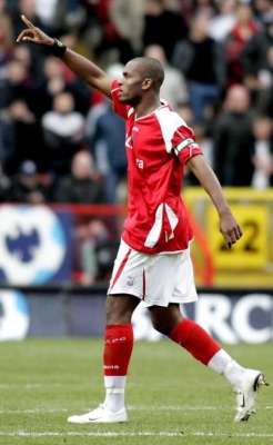 2007-02-24-00000300940984