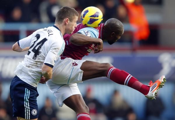 2012-12-01t141621z_1151305520_gm1e8c11pu101_rtrmadp_3_soccer-england_reuters