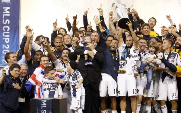 2012-12-02t020813z_1787283561_gm1e8c20rro01_rtrmadp_3_soccer-mls_reuters