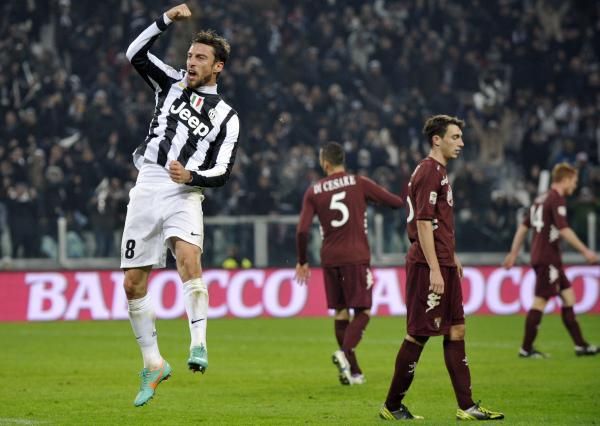 2012-12-01t215537z_631218354_gm1e8c20gef01_rtrmadp_3_soccer-italy_reuters
