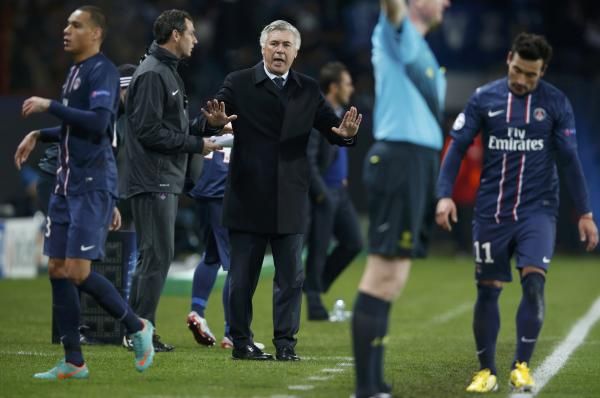 2012-12-04t212509z_413174231_lr1e8c41nhnia_rtrmadp_3_soccer-champions_reuters