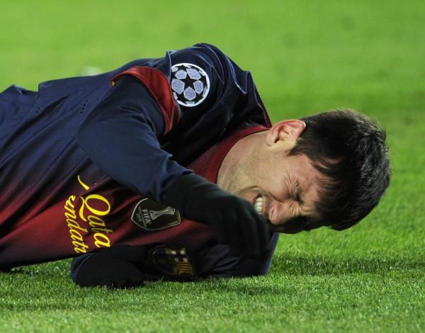 2012-12-05t220504z_267738783_gm1e8c60gpq02_rtrmadp_3_soccer-champions_reuters