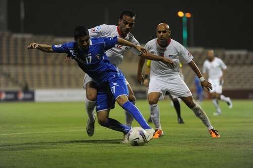 لقطة من لقاء سابق بين الفريقين