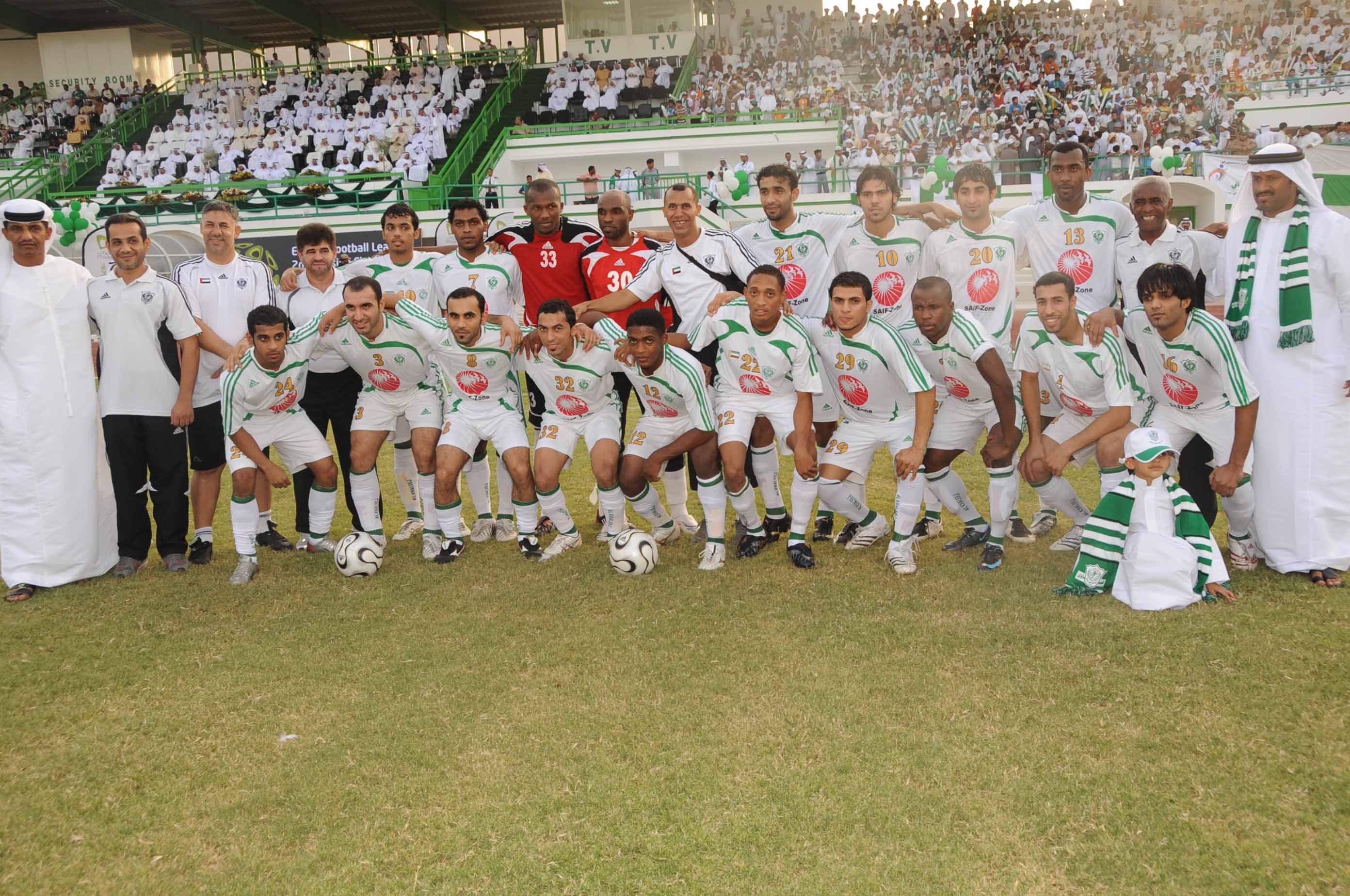 فريق نادي الخليج الاماراتي 