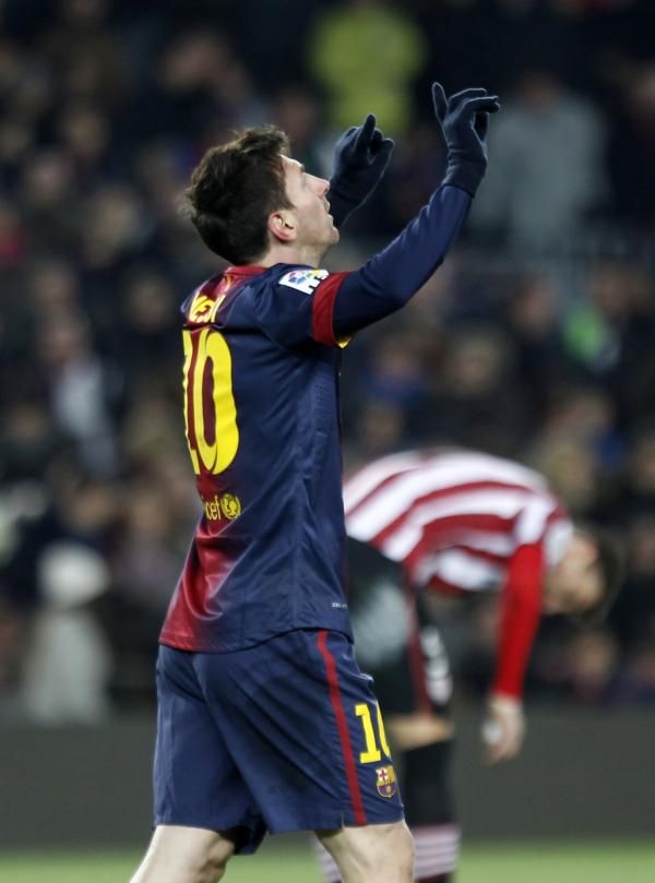 2012-12-01t211809z_859360743_gm1e8c20eof01_rtrmadp_3_soccer_reuters