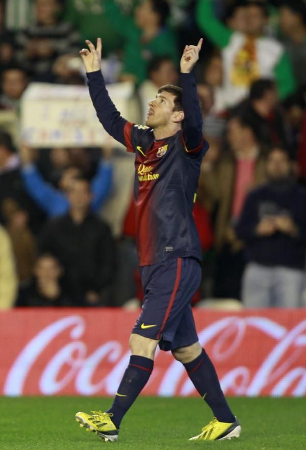 2012-12-09t203710z_2061455903_gm1e8ca0coz01_rtrmadp_3_soccer-spain_reuters