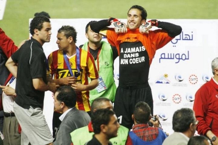 koo_533081_432820800063958_1409654954_n