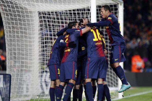 2012-12-01t205410z_295151378_gm1e8c20dk101_rtrmadp_3_soccer_reuters