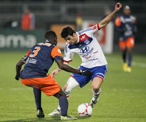 2012-12-01t181455z_343696227_gm1e8c2066v01_rtrmadp_3_soccer-france_reuters