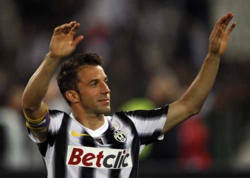 2012-05-20t221142z_01_sre228_rtridsp_3_soccer-italy_reuters