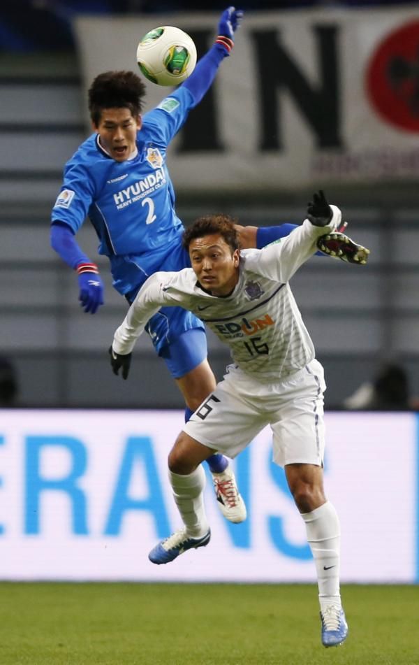 2012-12-12t082537z_1337437958_gm1e8cc19j001_rtrmadp_3_soccer-club-world_reuters