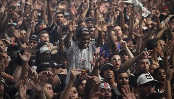 2012-12-12t145922z_1204396984_gm1e8cc1rti01_rtrmadp_3_soccer-club-world_reuters