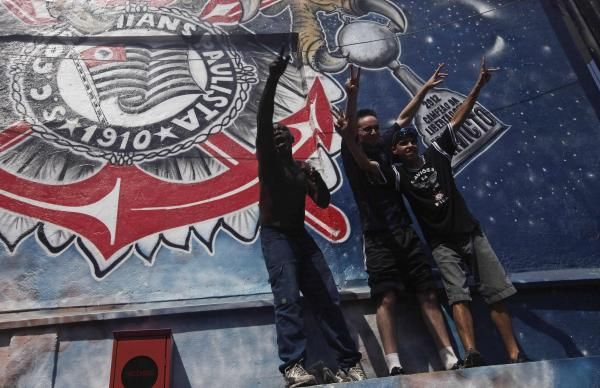 2012-12-12t145159z_469783402_gm1e8cc1rgp01_rtrmadp_3_soccer-club-world_reuters