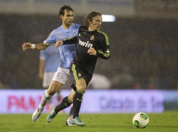 2012-12-12t221413z_1751842652_gm1e8cd0h9b01_rtrmadp_3_soccer-spain-cup_reuters