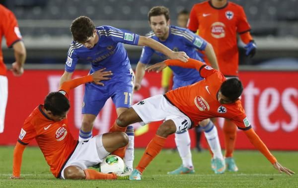 2012-12-13t134919z_718416098_gm1e8cd1oi301_rtrmadp_3_soccer-club-world_reuters