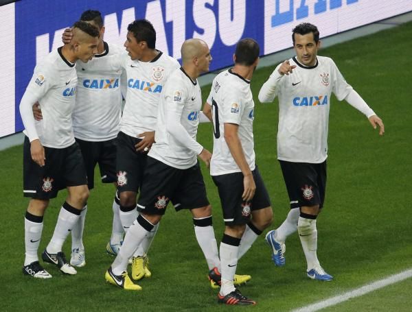 2012-12-12t125308z_1342231365_gm1e8cc1ly301_rtrmadp_3_soccer-club-world_reuters