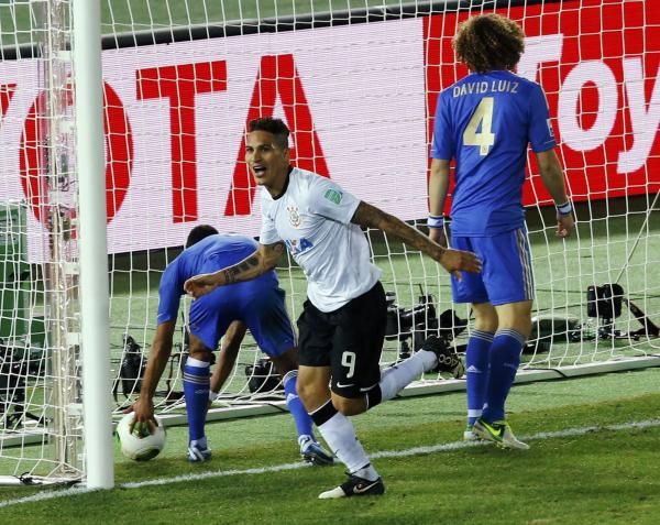 2012-12-16t122122z_1057358727_sr1e8cg0yb825_rtrmadp_3_soccer-club-world_reuters