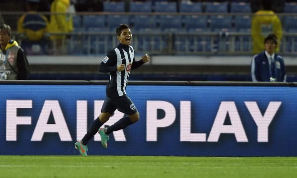 2012-12-16t080942z_43873354_gm1e8cg18pd01_rtrmadp_3_soccer-club-world_reuters