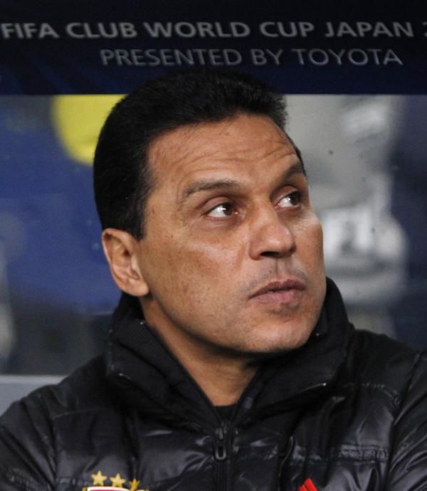 2012-12-12t133822z_1405515533_gm1e8cc1o1e01_rtrmadp_3_soccer-club-world_reuters