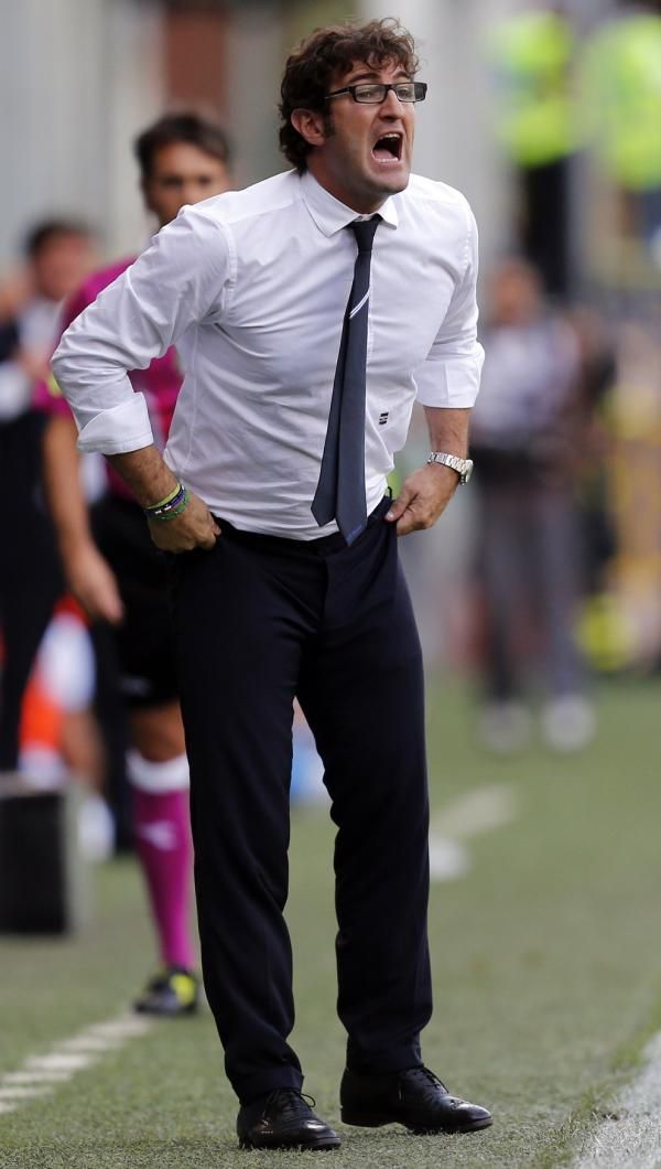 2012-09-30t151517z_832706944_gm1e89u1siu01_rtrmadp_3_soccer-italy_reuters