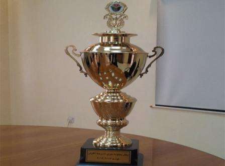 الكأس الذي سيسلم للبطل فريق الحسين اربد