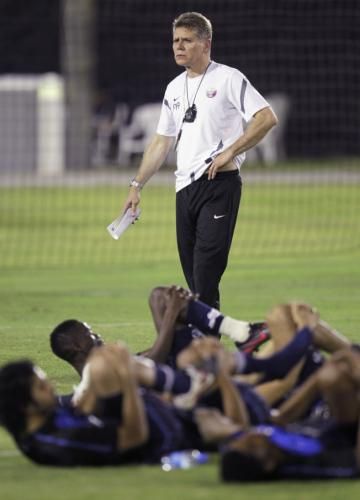 2012-06-07t191445z_01_qat05_rtridsp_3_soccer-world_reuters