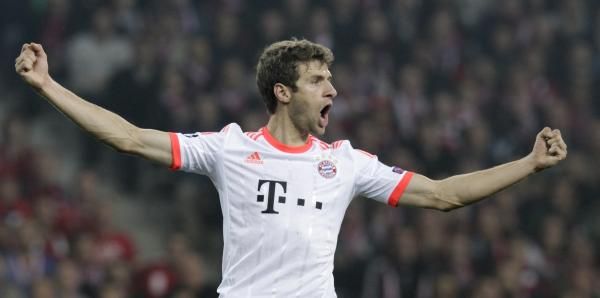 2012-10-23t201859z_1231816422_pm1e8an1pxn01_rtrmadp_3_soccer-champions_reuters