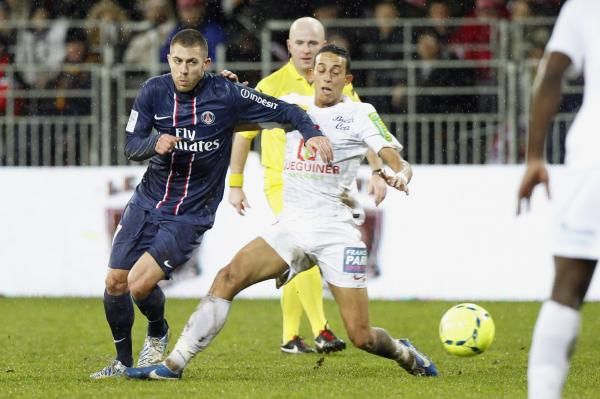 2012-12-21t210353z_159345660_gm1e8cm0e0b02_rtrmadp_3_soccer-france_reuters