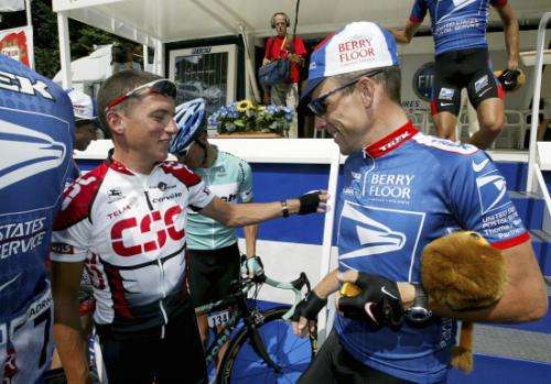 2011-05-202011-05-20t072735z_01_tdf901_rtridsp_3_cycling-armstrong-doping_reuters