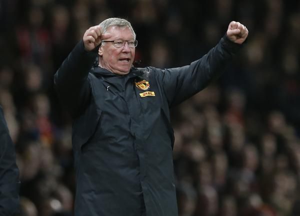 2012-12-26t173903z_435189826_gm1e8cr04k901_rtrmadp_3_soccer-england_reuters