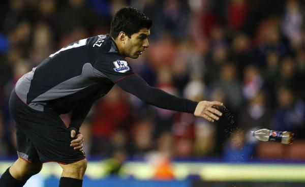 2012-12-26t211806z_1007669476_gm1e8cr0eo901_rtrmadp_3_soccer-england_reuters