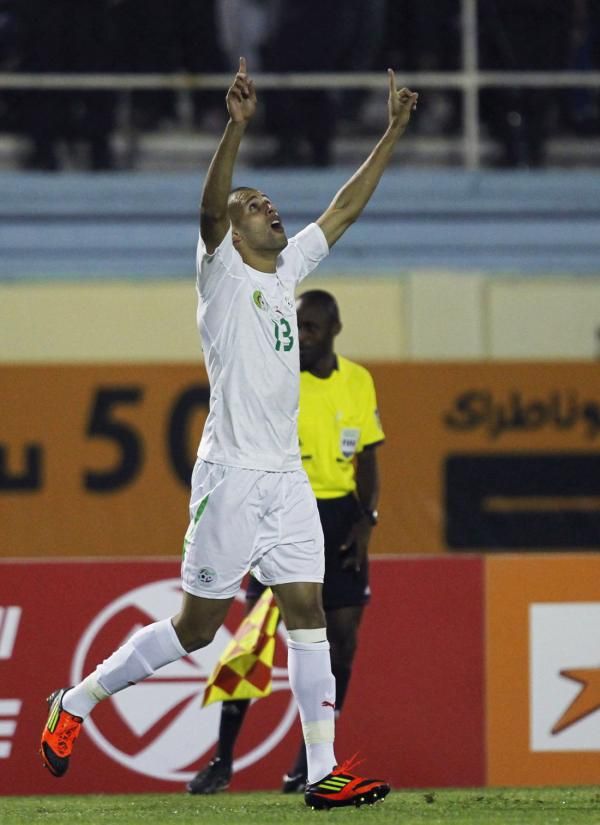 2012-10-15t001042z_653828633_gm1e8af0lwc01_rtrmadp_3_soccer-africa_reuters