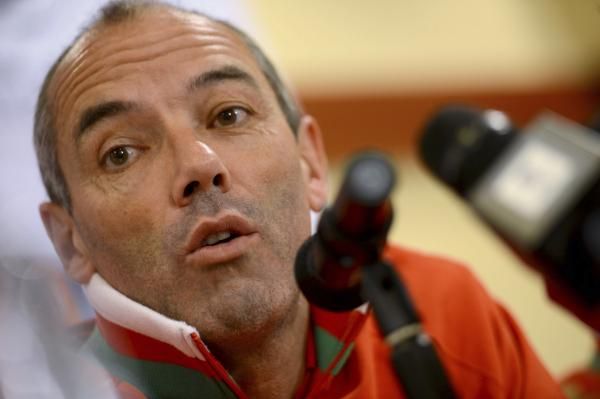 2013-01-04t124647z_1110427458_gm1e9141lmo01_rtrmadp_3_soccer_reuters