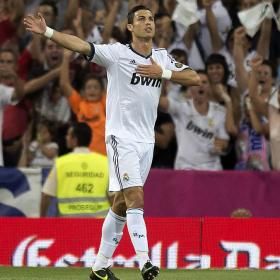 cristiano_really_loves_scoring_goals