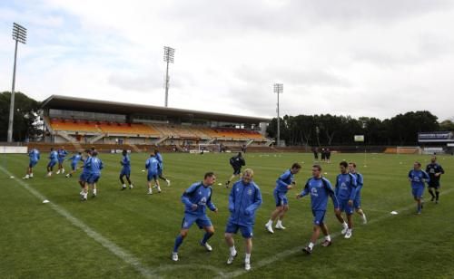 2010-07-08t032607z_01_syd302_rtridsp_3_soccer_reuters