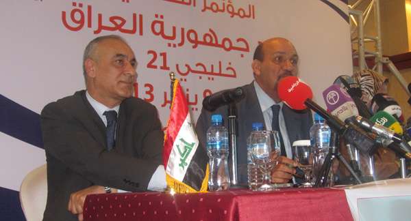 الديوان (يمين)، حمودي (يسار)