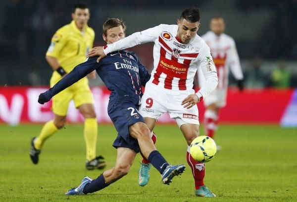 2013-01-11t215418z_6737650_gm1e91c0gb601_rtrmadp_3_soccer-france_reuters