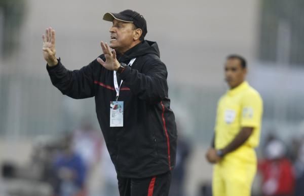 حكيم شاكر مدرب العراق