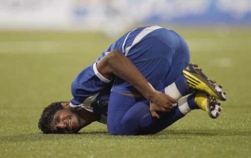 2010-11-25t171100z_01_abyan16_rtridsp_3_soccer_reuters