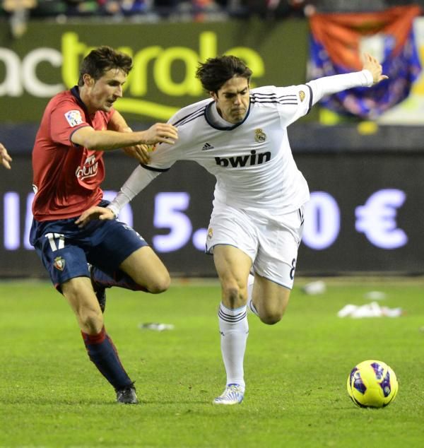 2013-01-12t213951z_1652592043_gm1e91d0fkk01_rtrmadp_3_soccer-spain_reuters