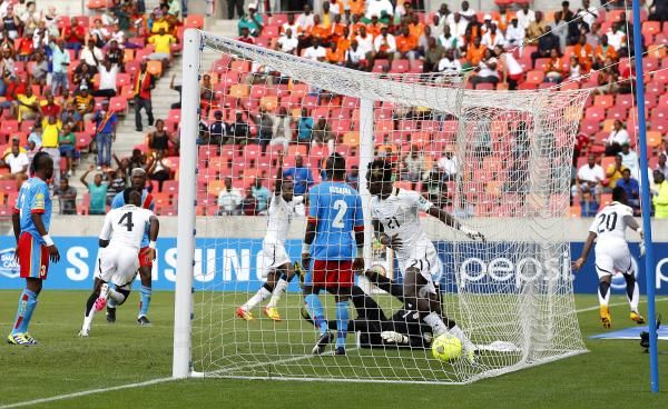 2013-01-20t171117z_1681496863_gm1e91l038y01_rtrmadp_3_soccer-africa_reuters