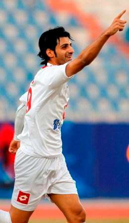 البحريني حسين بابا يدخل تدريبات العميد الكويتاوي